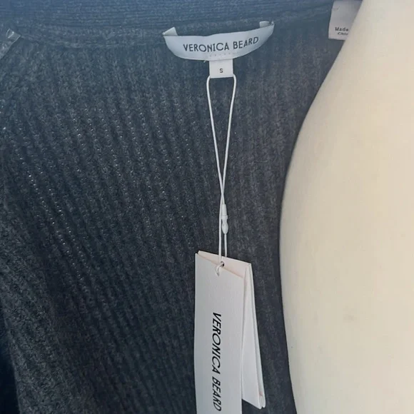 Veronica Beard Wool & Cashmere oversized Cardigan With Attached Scarf Small - Picture 10 of 11